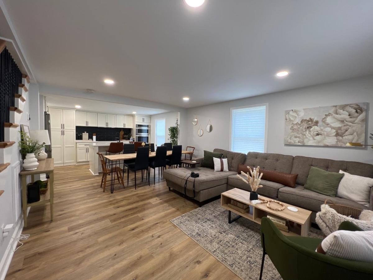 5Br 4B Huge Space With 2 Level Game Barn グリーンビル エクステリア 写真
