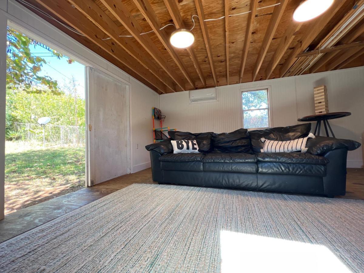 5Br 4B Huge Space With 2 Level Game Barn グリーンビル エクステリア 写真